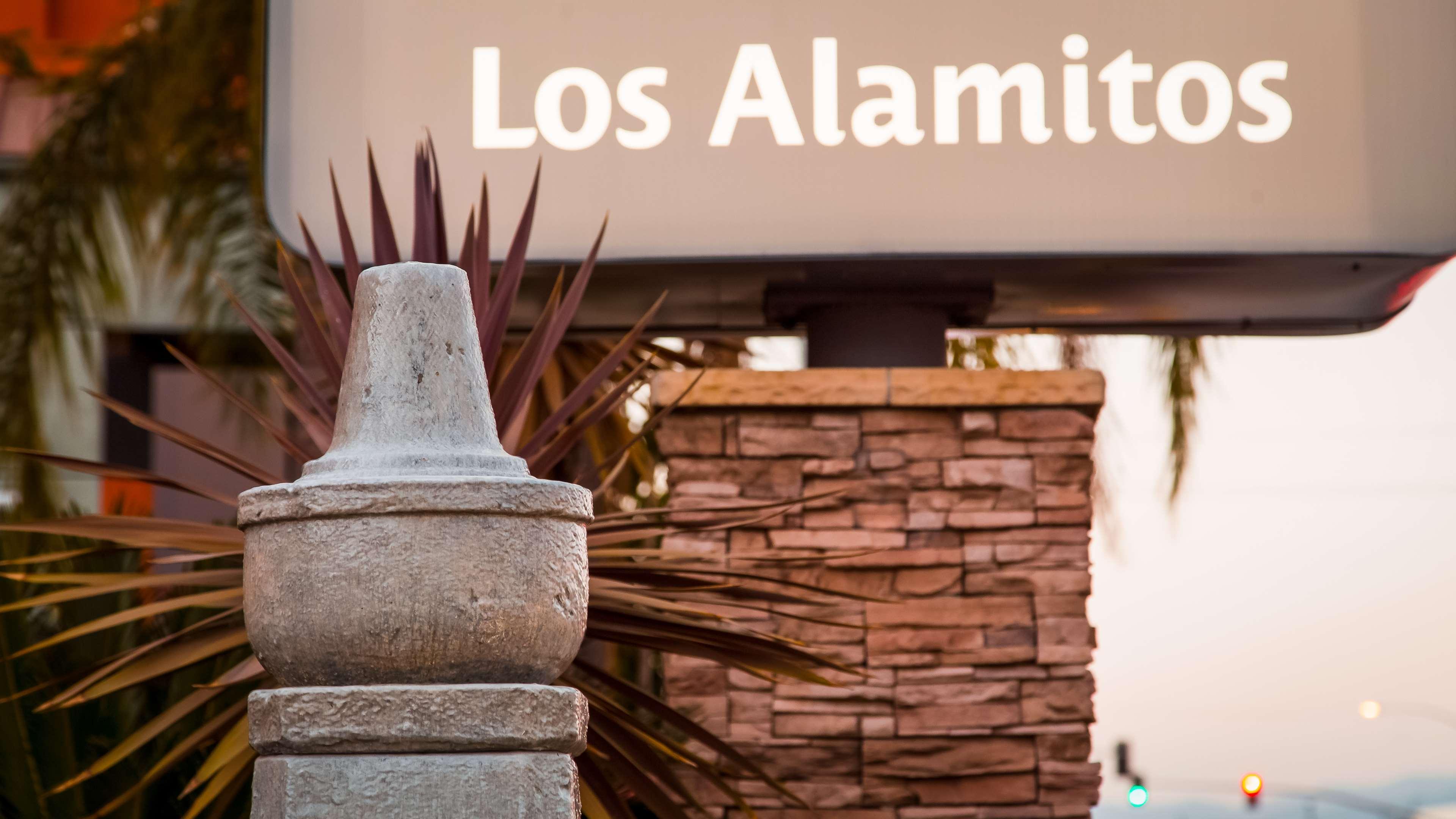 Best Western Los Alamitos Inn & Suites Exterior photo